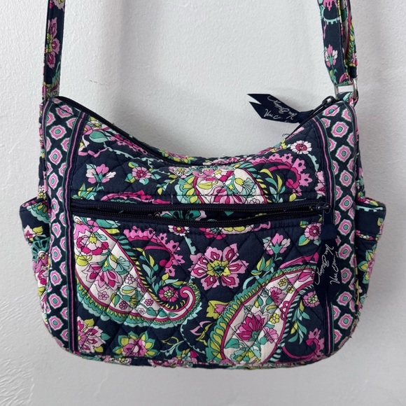 Vera Bradley Petal Paisley print crissbody quilted bag - Picture 1 of 9